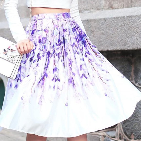 Chicwish Dresses & Skirts - NWT Chicwish  wysteria midi skirt